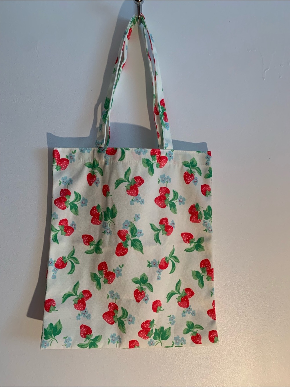 Strawberry Print Canvas Tote Bag - White/Red New without tag